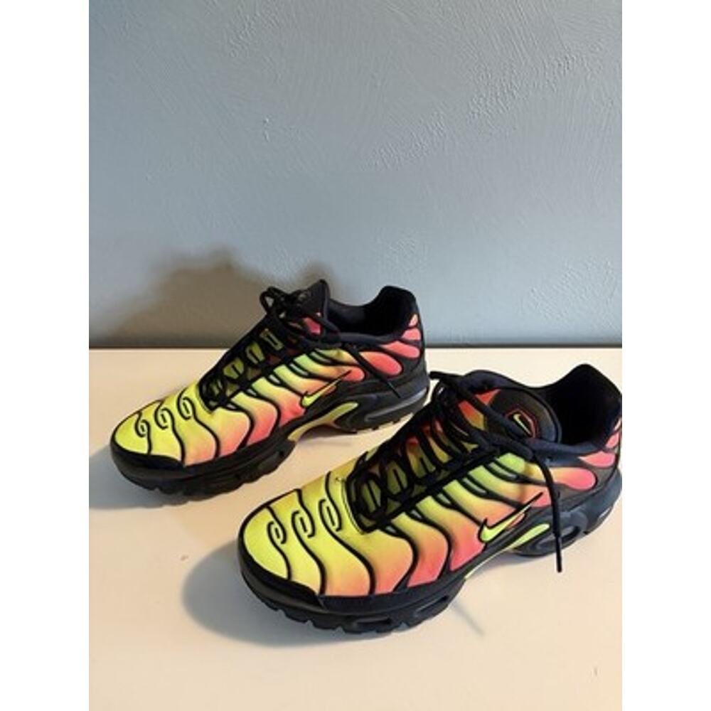 Nike Air Max Plus TN Women's Colorblock Breathable Mesh Sneaker US 11 (0300) - Picture 5 of 8